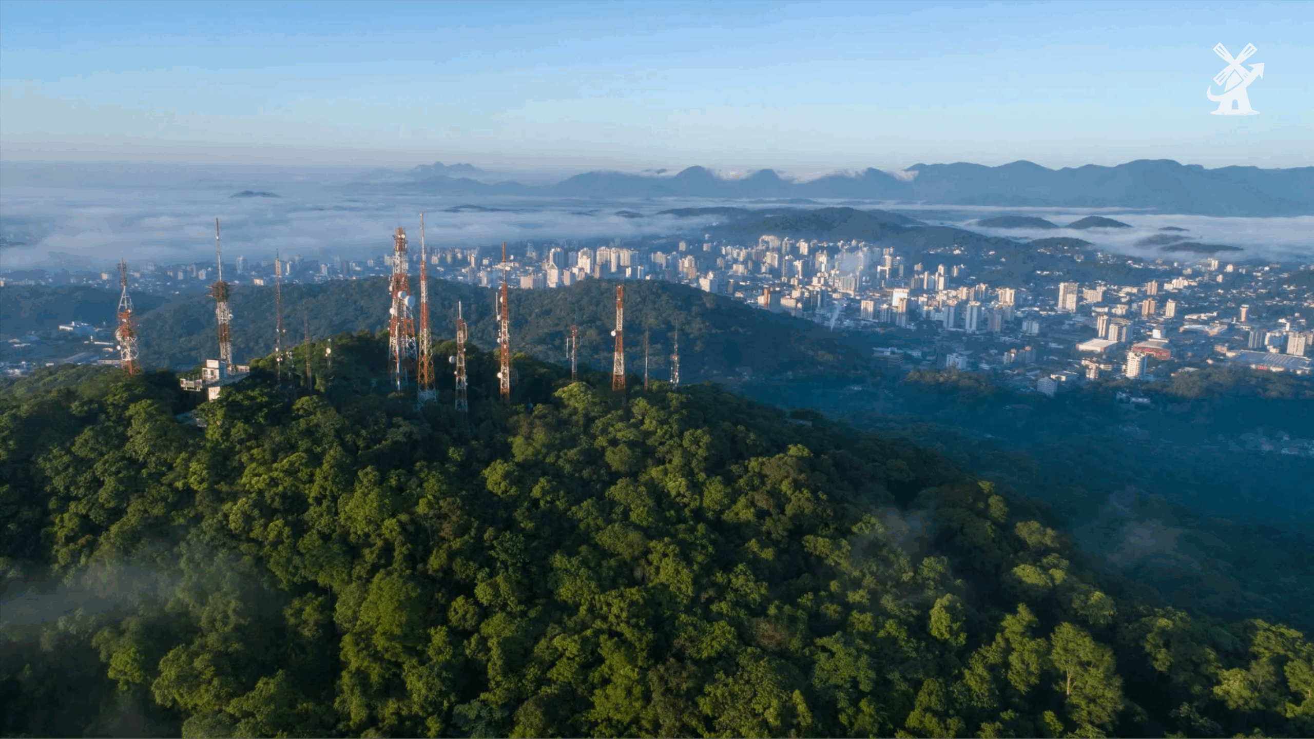 Santa Catarina reduz pela metade o tempo para abrir uma empresa